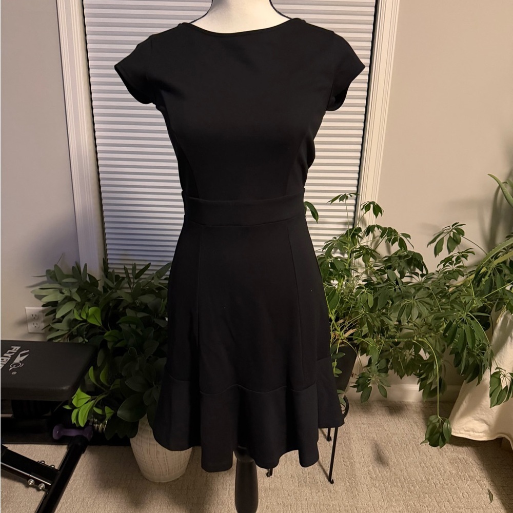 NWT Loft Elegant Little Black Dress - Picture 3 of 7